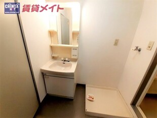 近鉄四日市駅 徒歩74分 1階の物件内観写真